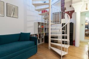 Stylish 2-Bed Flat in Prime Central London Spot
