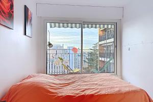 Bright family apartment near Nation