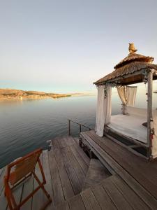Uros bungalows TITICACA