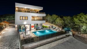 Villa Shaula by Villas Guide