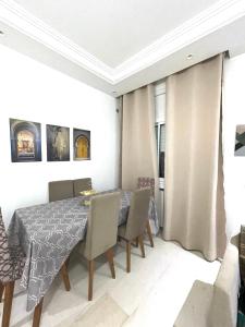 Cosy S2 Apartment Near LaMrsa Beach