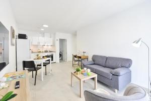 Calma Costera 1C by VillaGranCanaria