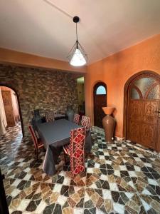 Apartment in large villa with swimming pool