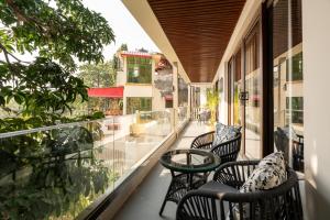 SaffronStays Triveni Darshan