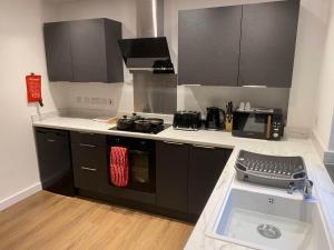 1Bed Flat with Easy Access to Bath and Bristol