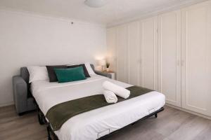 1BR Apartment Heated pool