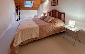 Lovely Home In Nanteuil-En-Vallée With Wifi