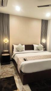 Skyer Inn Hotel