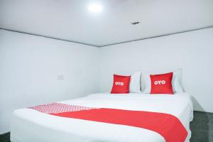 Hotel O Teluk Betung Near Water Park Lembah Hijau Formerly Kanajiwa Guesthouse 1