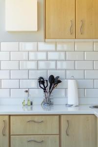 Studio with uninterrupted Mountain Views