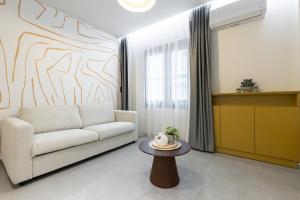 Papafi Color Path Apartments