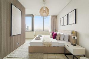 Silkhaus Vacation Homes 2BDR Heart of DIFC in Sky Gardens
