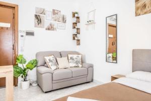 MEDA6 Pretty House Navigli by Hospity