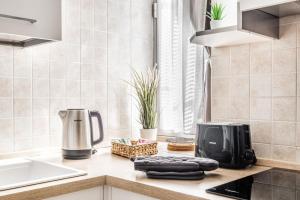 MEDA6 Pretty House Navigli by Hospity