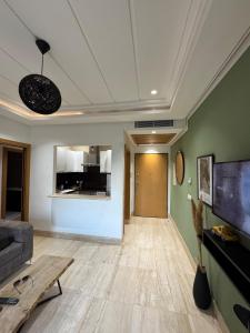 Modern S1 with Breathtaking View