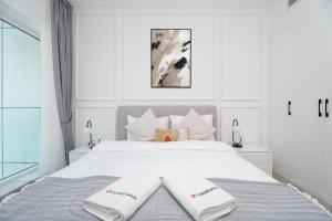 Gala Guests - Classic Opal Tower Suites Dubai Marina