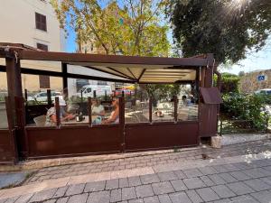 Be Your Home - Guest House Colors