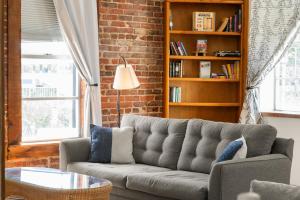 Circle Overlook-Downtown Apartment Stay