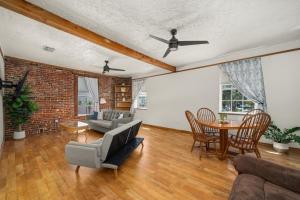 Circle Overlook-Downtown Apartment Stay