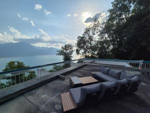 Architect house with gorgeous view lake & Wildlife