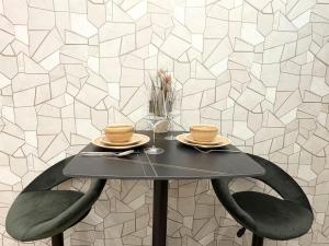 Easy City Access Dohány Street Home for 4 by NW