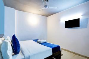 Hotel R Villa - Near Hauz Khas Fort