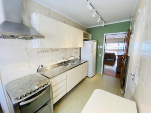 Apto no Guaruja na praia das Pitangueiras - Beach of Pitangueiras