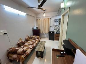 1 Bedroom house in Koramangala Coupl Friendly