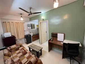 1 Bedroom house in Koramangala Coupl Friendly