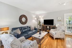 2754 Hidden Treasure Duplex