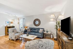 2754 Hidden Treasure Duplex