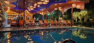 Forest Sunset hostel