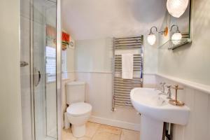 3 Bed in Southwold oc-stan