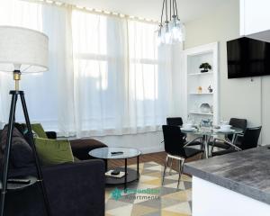 GreenStar Apartments - Short Walk AwayDundee City Centre - Next To Abertay University - Perfect For Your Short or Long Stays - Weekly & Monthly Offers For Your Longer Stays - CLICK FOR OPTIONS - 6 PROPERTIES AVAILABLE FROM 1 TO 3 BEDROOMS