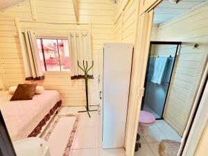 Casa para até 4 pessoas á 5 minutos da praia entre o Campeche e a Joaquina