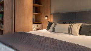 Lake Inn - Departamentos con costa de Lago