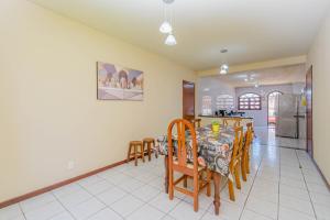 Casa com Piscina e Churrasqueira No Campeche