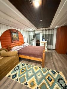 У Віти номер 4