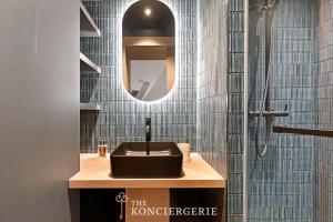 Luxe sous les toits de Paris avec vue Tour Eiffel