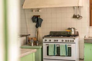 Historic Villa With Natural Pool In Pontremoli