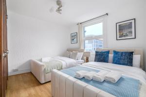Camden Central 4-Bedroom Flat -12 Guests