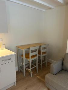 15B Church Street Bingham