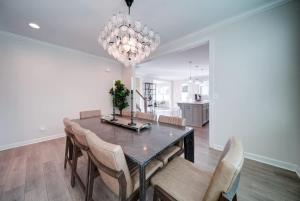 Luxury 4BR Escape - Premium Modern Comfort