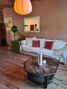 Spacious Eclectic Home Near Sea & Amsterdam