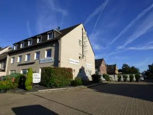 布特根阿尔特酒店 - 维利希