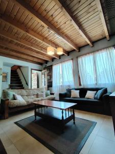 Home Cabaña Grande de Angostura