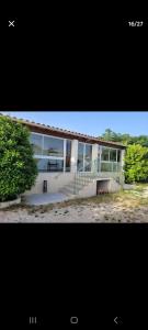 Maison individuelle 90m2 avec véranda et piscine