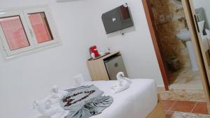 apartment pyramids view