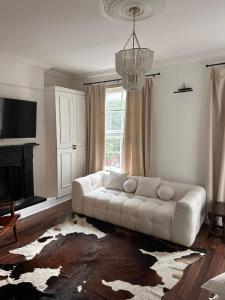Gorgeous Notting Hill Victorian Studio