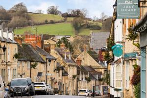 Town centre family 2 bed apartment - Pass the Keys